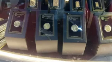 ذهب مصر يرتفع إلى 45 ألف جنيه والجنيه يقترب من 50 ألفاً